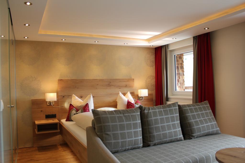 Hotel Garni Laerchenhof Lech am Arlberg Pokój zdjęcie
