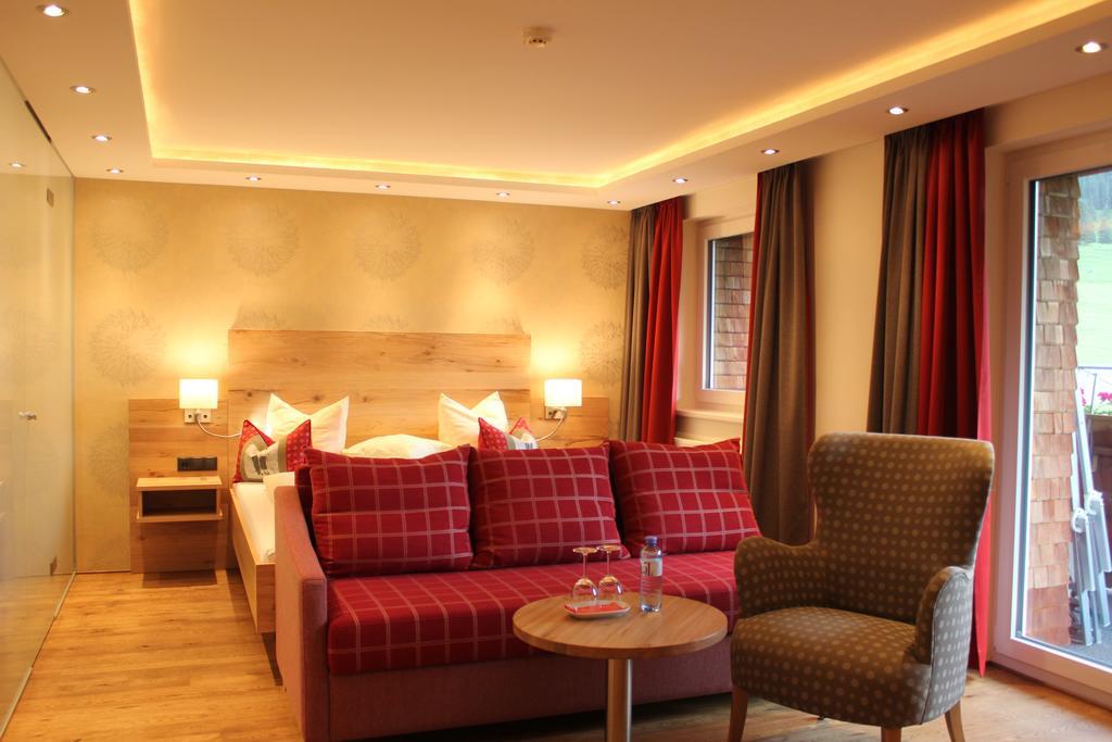 Hotel Garni Laerchenhof Lech am Arlberg Pokój zdjęcie