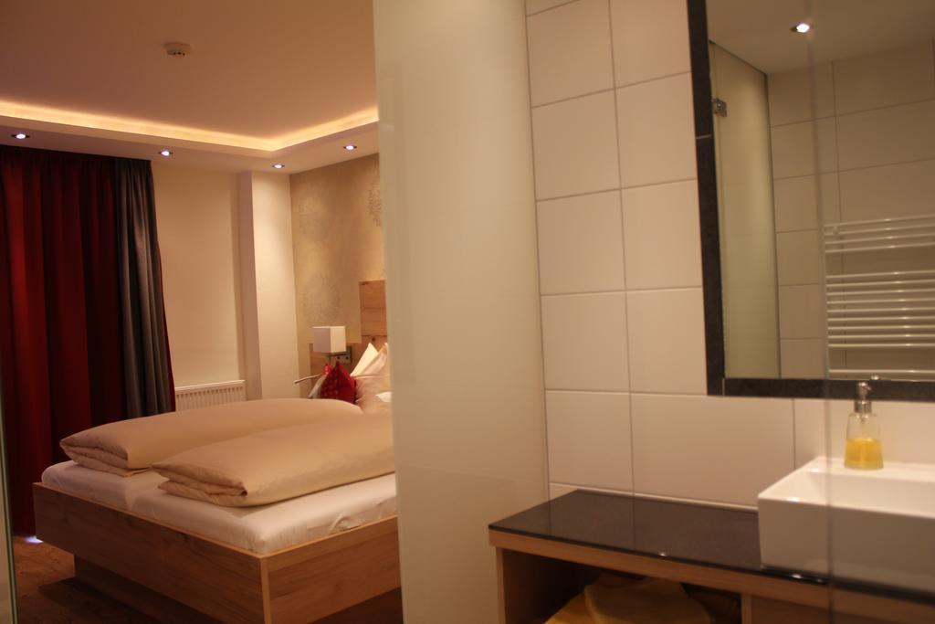 Hotel Garni Laerchenhof Lech am Arlberg Pokój zdjęcie