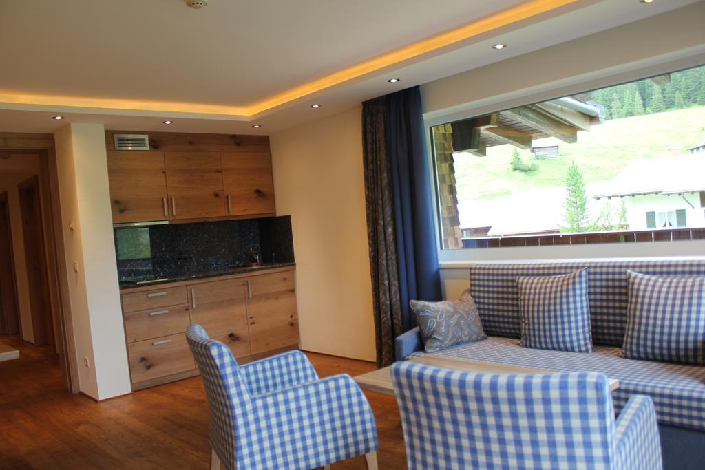 Hotel Garni Laerchenhof Lech am Arlberg Pokój zdjęcie